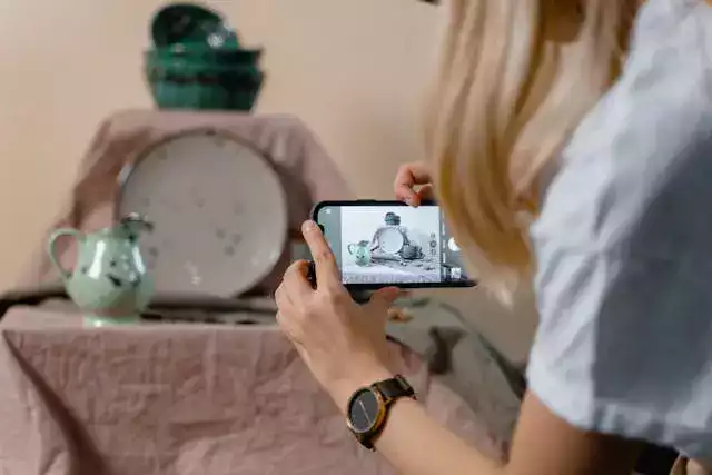 Publier sur les réseaux sociaux avec KM Conseil